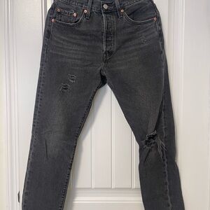 Levi's Women's Black Distressed Skinny Jeans